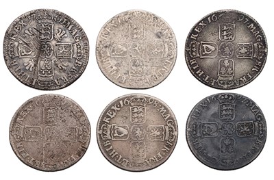 Lot 45 - William III, Shilling 1701, fifth bust, plumes...
