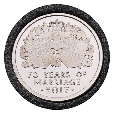 Lot 220 - Elizabeth II, 1/4oz Platinum Proof Coin 2017,...