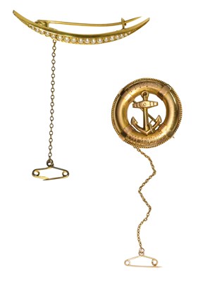 Lot 317 - A Split Pearl Crescent Brooch, stamped '9CT',...