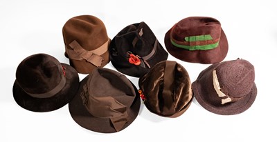 Lot 2000 - Early 20th Century Hats comprising a Lystalite...