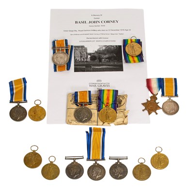 Lot 5 - A First World War Pair, comprising 1914 Star...