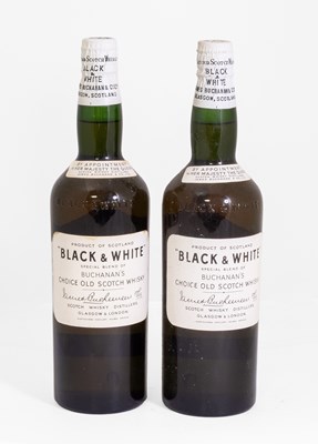 Lot 3168 - Black & White Special Blend Of Buchanan's...