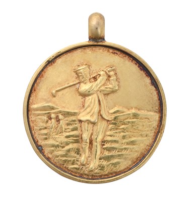 Lot 2076 - A Chinese Export Gold Golf Medal