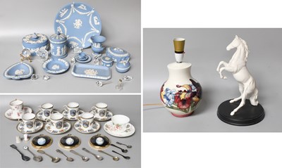Lot 34 - A Collection of Ceramics and Crystal,...