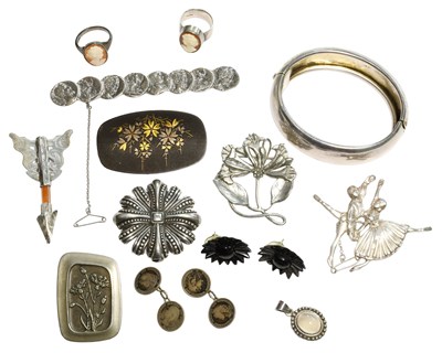 Lot 296 - A Small Quantity of Silver and White Metal...