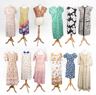 Lot 2063 - Circa 1920-60s Ladies Cotton Day Dresses...