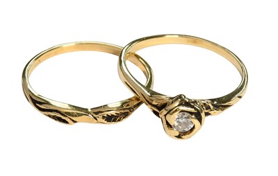 Lot 319 - A Diamond Solitaire Ring, the round brilliant...