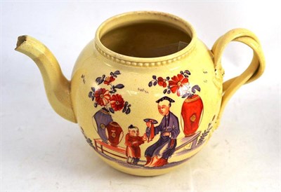 Lot 332 - A Leeds Creamware teapot (a.f.)