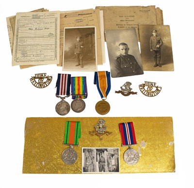 Lot 14 - A First/Second World War MM Group of Five...