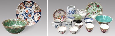 Lot 69 - A Collection of Chinese Porcelain, 18th...