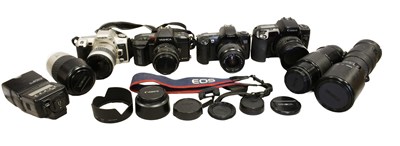 Lot 3200 - Various Cameras