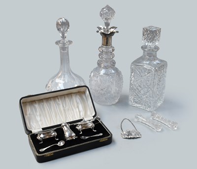 Lot 116 - A Silver Cruet Set in a Fitted Case, silver...