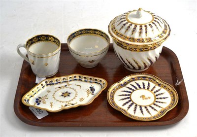 Lot 450 - A Derby 'Duesbury' sucrier and cover, a teapot stand, a similar Caughley spoon tray, a similar...