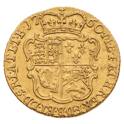 Lot 153 - George II, Half Guinea 1760, old laureate head,...