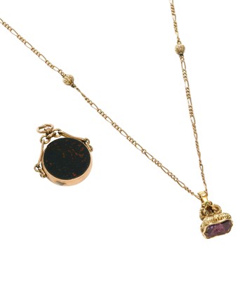 Lot 431 - A 9 Carat Gold Hardstone Swivel Fob, measures...