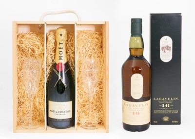 Lot 3148 - Lagavulin 16 Years Old Islay Single Malt...