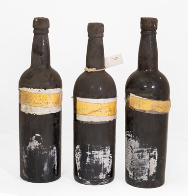 Lot 3089 - Lupton's Vintage Port, no labels, handwritten...