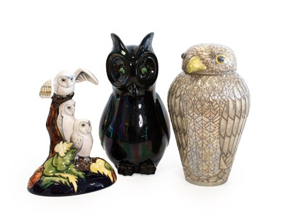 Lot 617 - A Modern Moorcroft Moonlight Flight Group,...