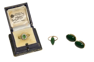 Lot 447 - A 9 Carat Gold Green Stone and Diamond Cluster...