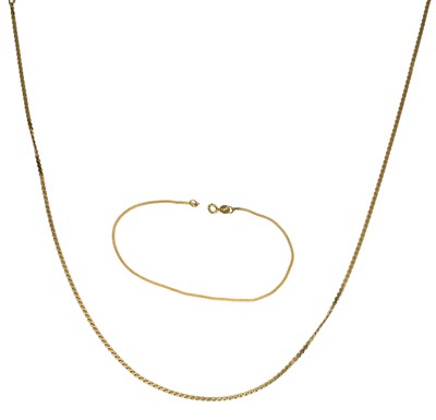 Lot 463 - A 9 Carat Gold Necklace and Bracelet, lengths...