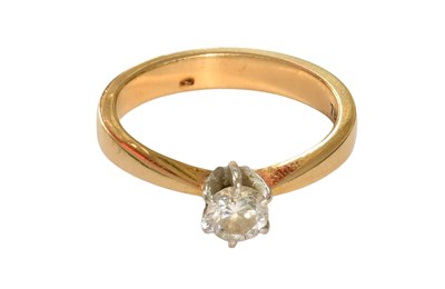 Lot 466 - A Diamond Solitaire Ring, the round brilliant...
