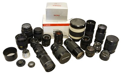 Lot 3209 - Various Lenses
