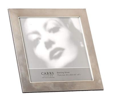 Lot 105 - An Elizabeth II Silver Photograph-Frame, by...