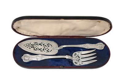 Lot 2011 - A Cased Pair of Victorian Silver Fish-Servers