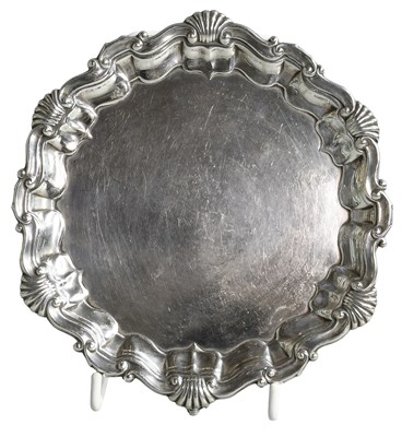 Lot 33 - An Edward VII Silver Waiter, by Goldsmiths and...