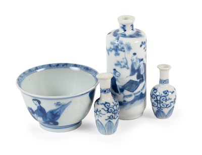 Lot 24 - A Matched Pair of Chinese Porcelain Vung Tau...