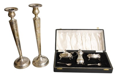 Lot 134 - A Cased Elizabeth II Silver Condiment-Set, by...