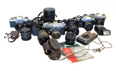 Lot 3213 - Various Yashica Cameras