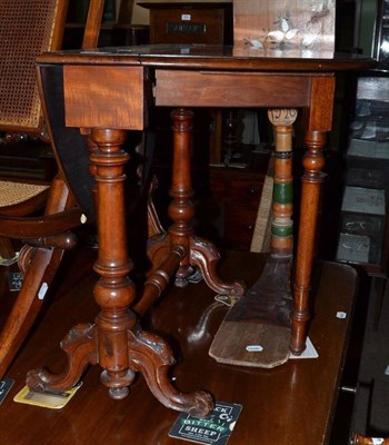 Lot 685 - A mahogany Sutherland table