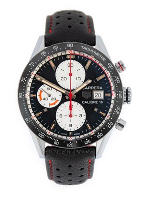 Lot 2374 - Tag Heuer: A Stainless Steel Automatic...