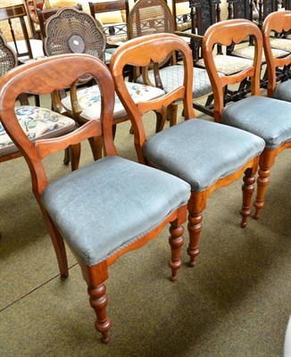 Lot 741 - A breakfast table and five chairs (6)