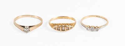 Lot 67 - A 9 Carat Gold Diamond Solitaire Ring, the...