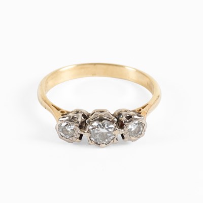 Lot 60 - An 18 Carat Gold Diamond Three Stone Ring, the...