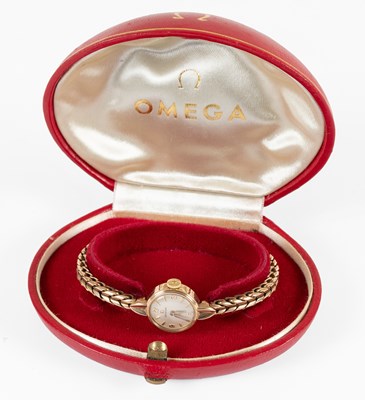 Lot 177 - A Lady's 9 Carat Gold Wristwatch, signed Omega,...