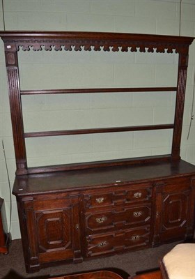 Lot 808 - 18th century oak dresser and rack