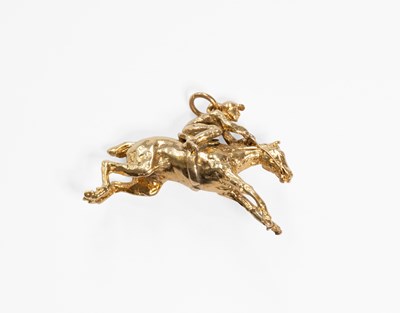 Lot 30 - A 9 Carat Gold Horse and Jockey Pendant,...