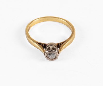 Lot 87 - An 18 Carat Gold Diamond Solitaire Ring, the...