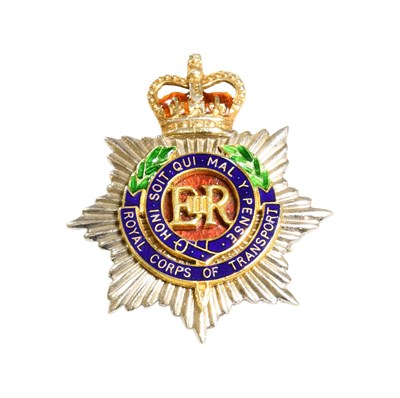 Lot 204 - An Elizabeth II 9 Carat White and Yellow Gold...