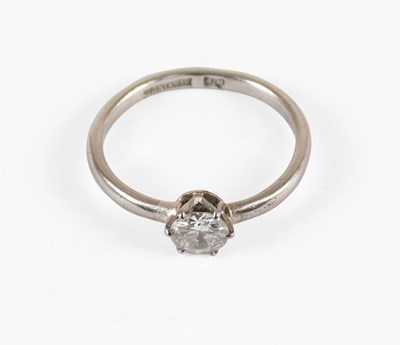 Lot 88 - A Diamond Solitaire Ring, the round brilliant...