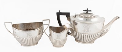 Lot 187 - A Three-Piece Edward VII Silver Tea-Service,...
