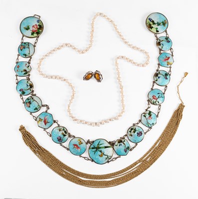 Lot 9 - A Small Quantity of Jewellery, comprising of a...