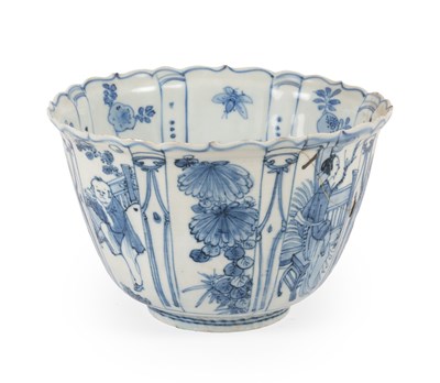Lot 9 - A Kraak Porcelain Bowl, Wanli, of fluted...