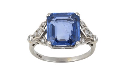 Lot 2210 - An Early 20th Century Sapphire and Diamond...