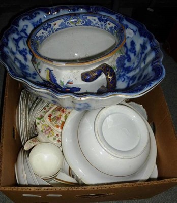 Lot 946A - A Masons ironstone chamber pot and a quantity of ceramics including tea and dinner wares