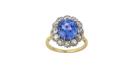 Lot 2207 - A Sapphire and Diamond Cluster Ring the...