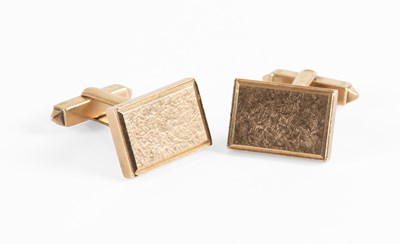 Lot 69 - A Pair of 9 Carat Gold Cufflinks, of...